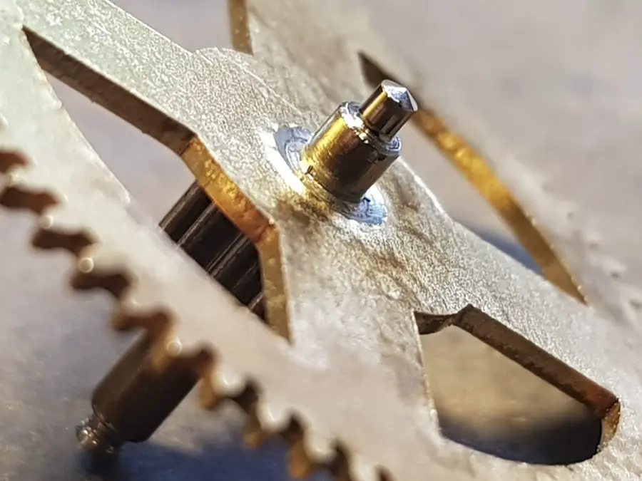 Uhrenmachermeister Bent Borwitzky Großuhrenwerkstatt in Hamburg Galerie 12